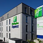 Express -