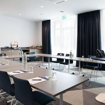 Express - Hotel 3*