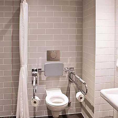 Hotell Express - 3*