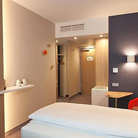 Express - 3*