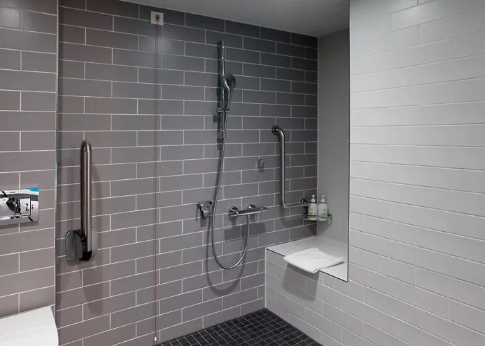 Ξενοδοχείο Express - Ρέμσαϊντ